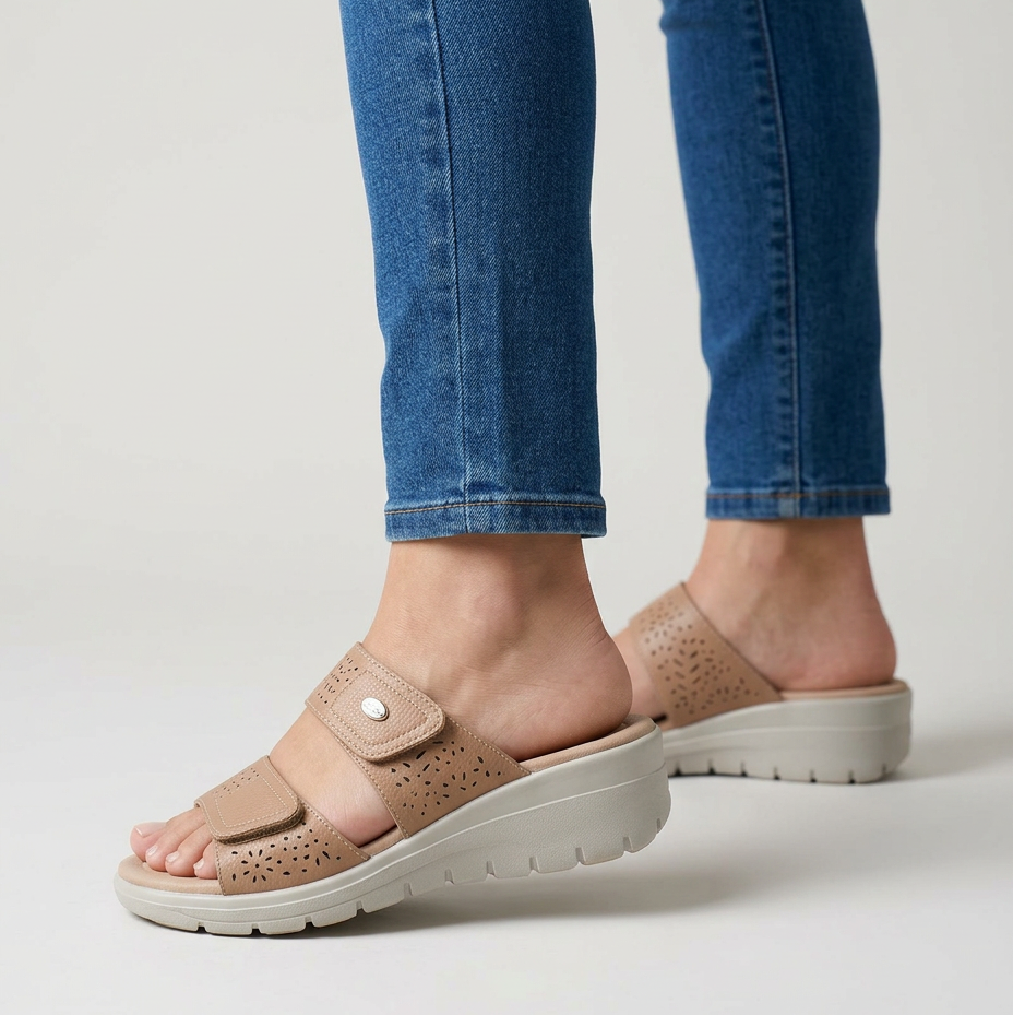 Licia  - Comfortable women’s slippers
