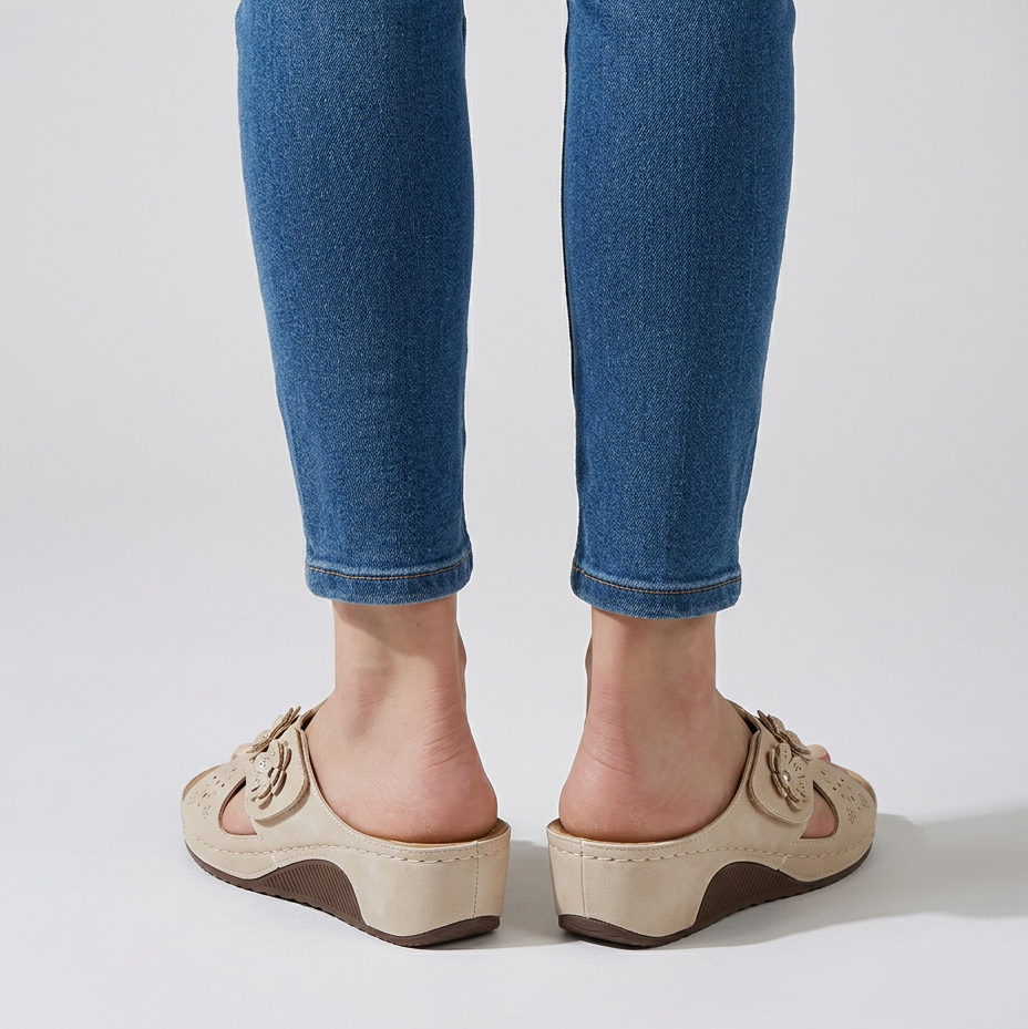 Geneva - Comfortable women’s slip-ons