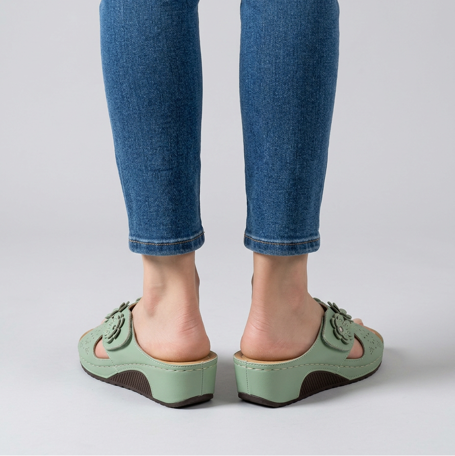 Geneva - Comfortable women’s slip-ons