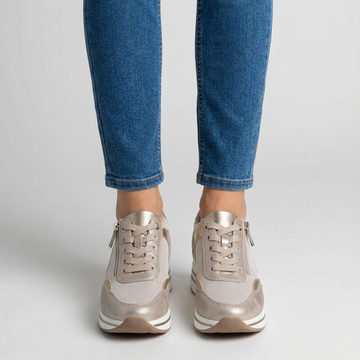Lori – Comfortable women’s wedge shoes