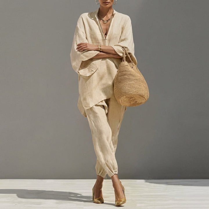 Marina | Women’s Casual Two-Piece Outfit with a V-neck