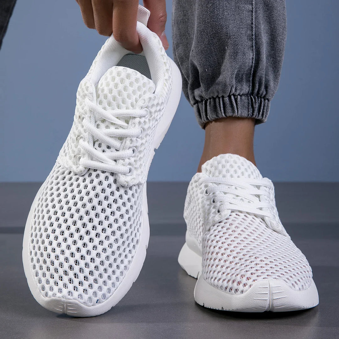 Lightweight mesh trainers I Comfortable & stylish for everyday wear