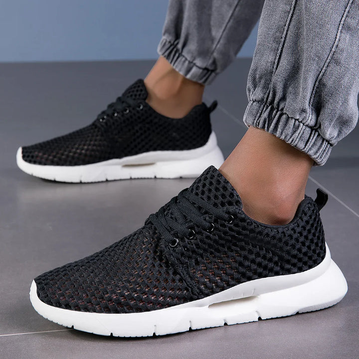 Lightweight mesh trainers I Comfortable & stylish for everyday wear