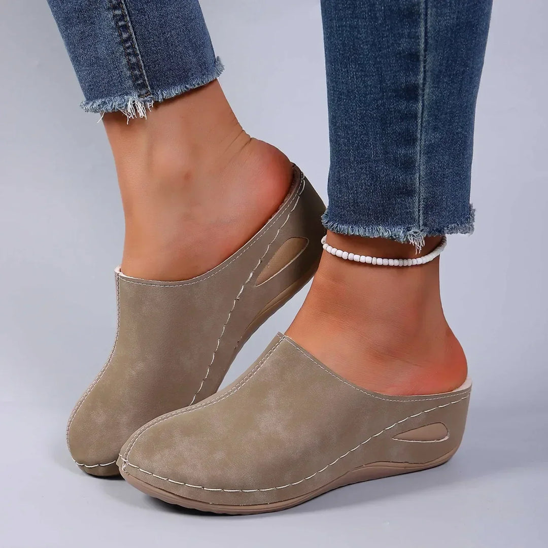 Polerine | Orthopaedic Cosy Slippers – Warm Plush Lining, Arch Support, Non-Slip