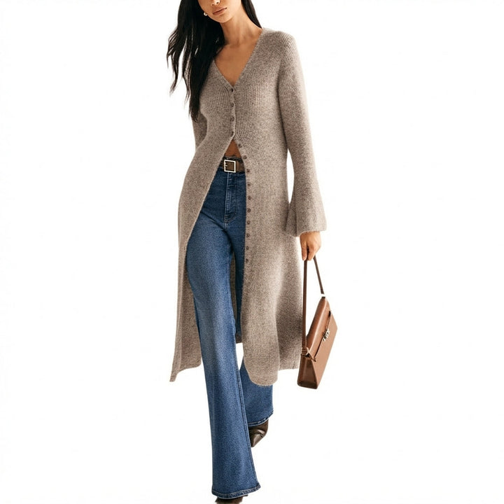 Freya | Elegant Longline Knit Cardigan – V-Neck, Button Front, Flattering Shape