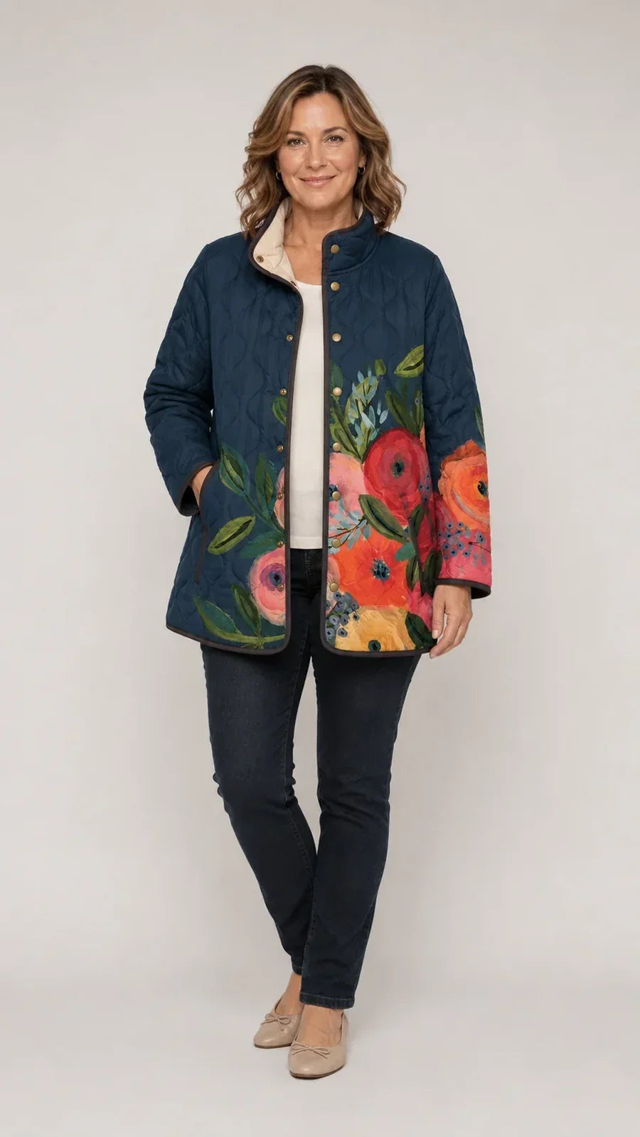Amaya | Vintage Floral Quilted Jacket – Light Warmth, Flattering Fit