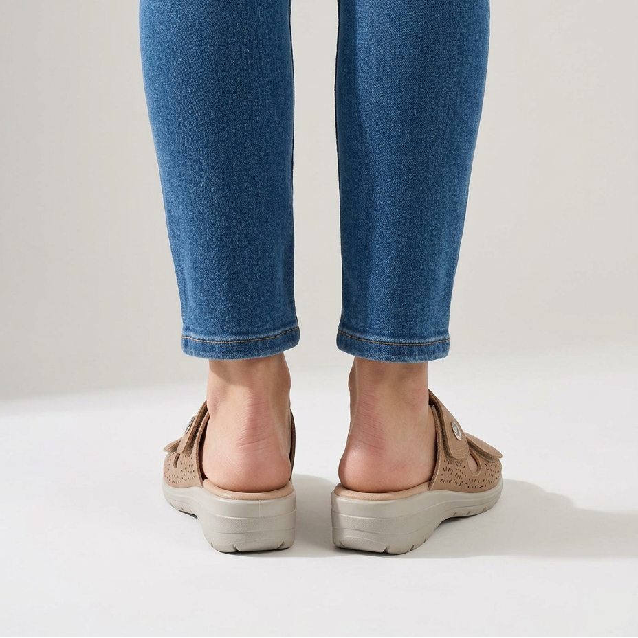 Licia  - Comfortable women’s slippers