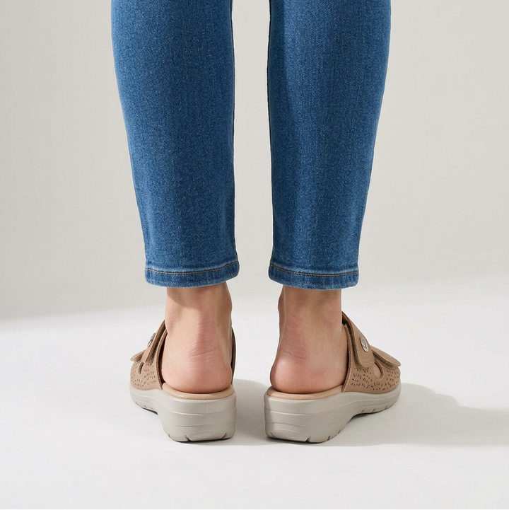 Licia  - Comfortable women’s slippers