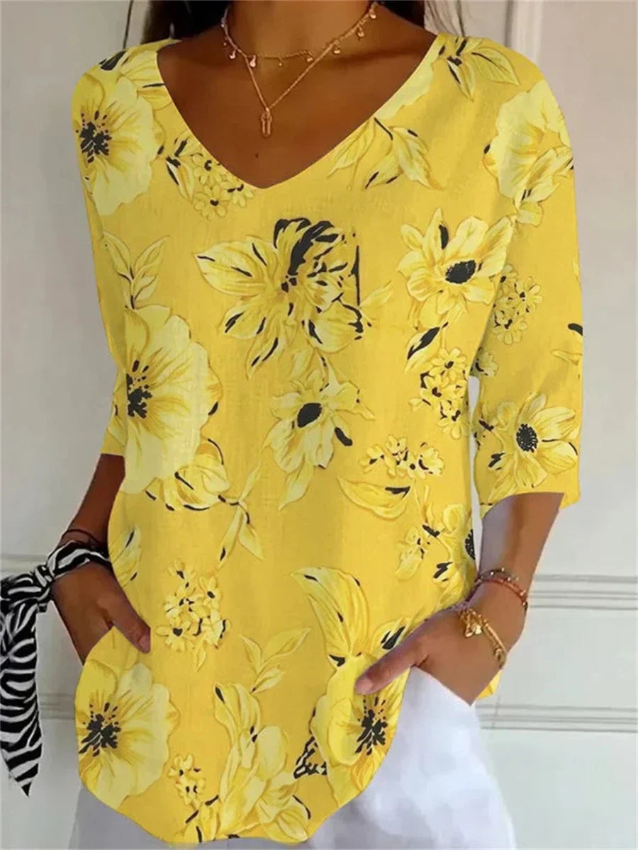 Floral Print V-neck 3/4 Sleeve T-Shirt