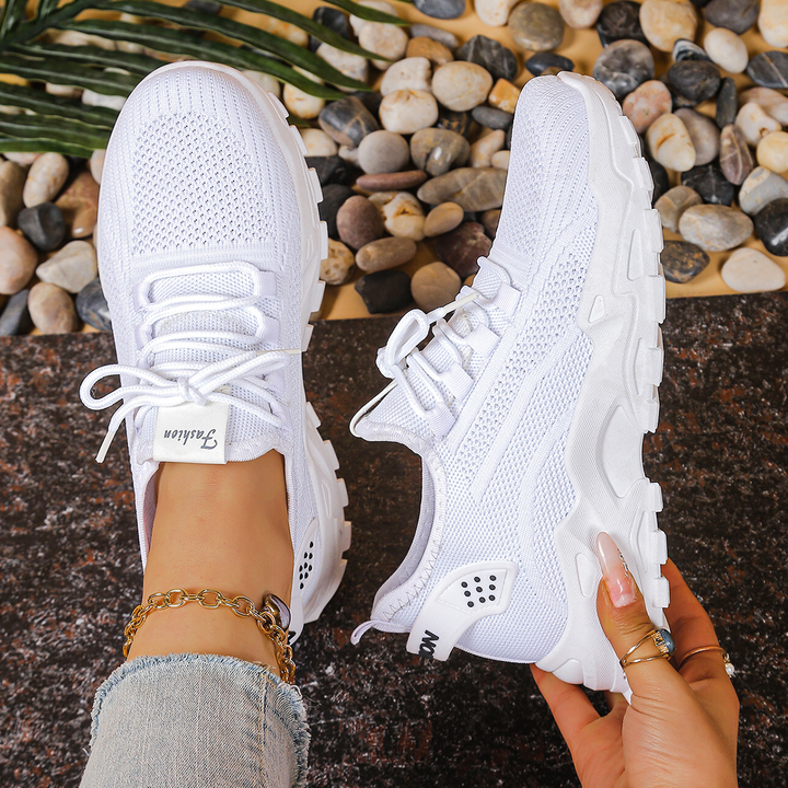 Maica | Women's Orthopedic Sneakers With Wide Toe Box and Arch Support