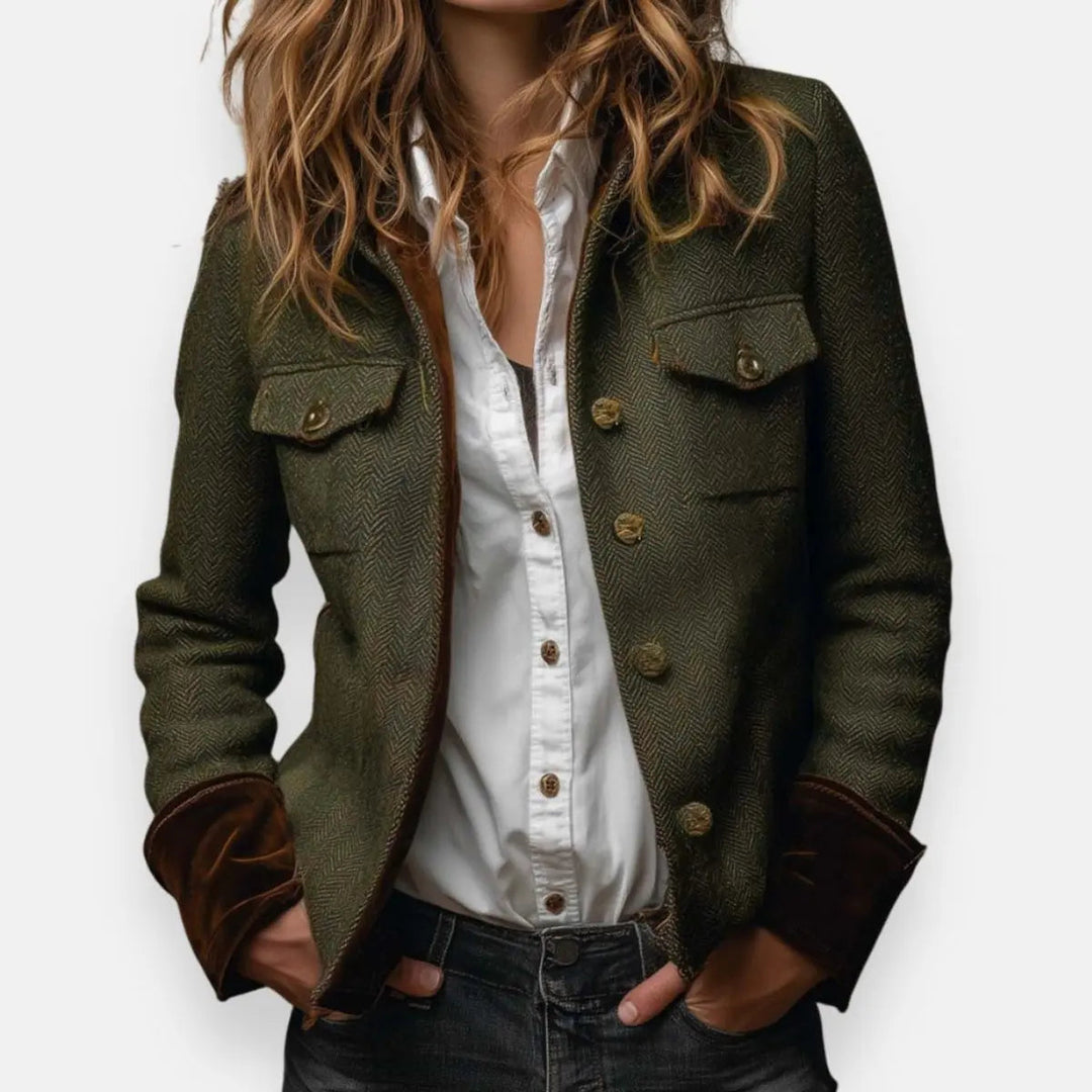 Harriet | Smart Herringbone Quilted Jacket – Velvet Cuffs, Gold-Tone Buttons, Chest Pockets