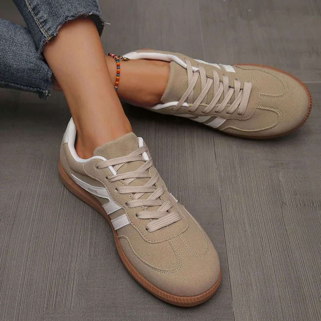 Lily | Women's Wide Toe Box Orthopedic Lace-Up Trainers