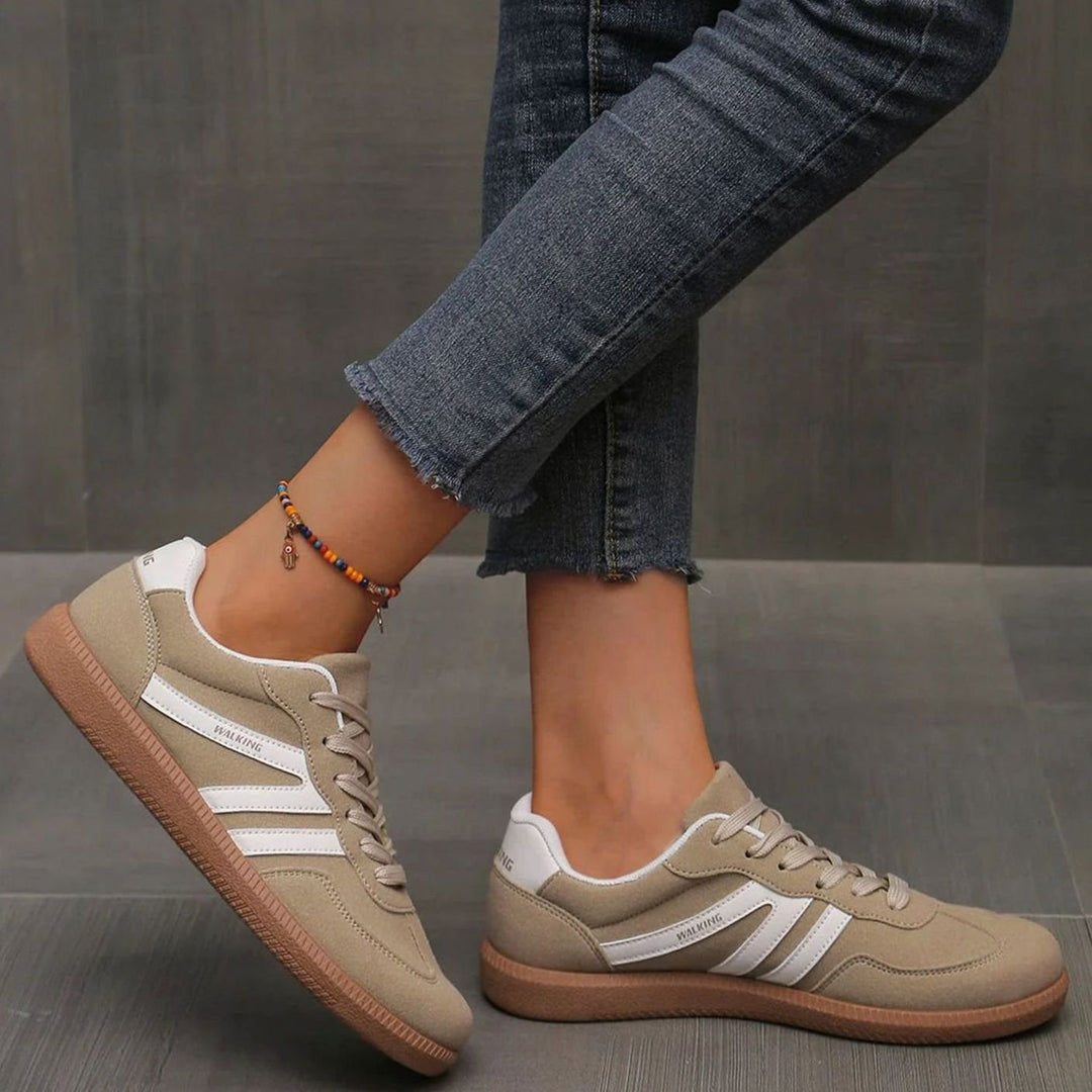 Lily | Women's Wide Toe Box Orthopedic Lace-Up Trainers