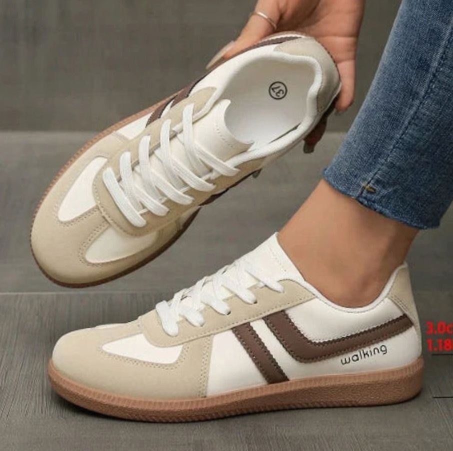 Lily | Women's Wide Toe Box Orthopedic Lace-Up Trainers