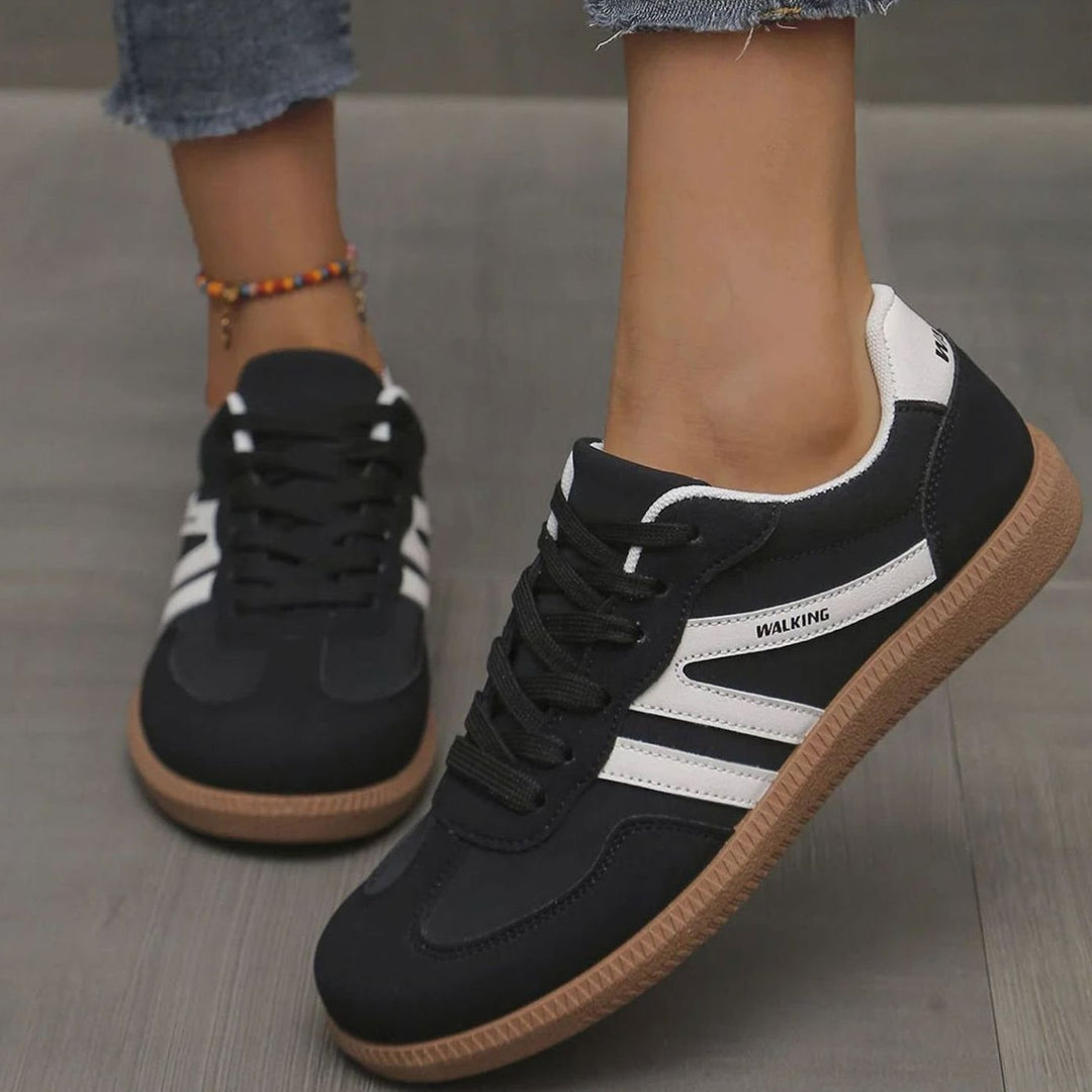 Lily | Women's Wide Toe Box Orthopedic Lace-Up Trainers